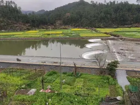 Шанграо: Xingxingyu Qixi Flower Garden