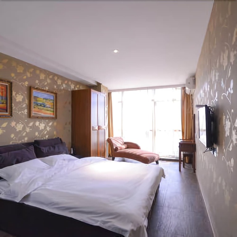Чжэньцзян: Yihe Express Chain Hotel (Zhenjiang South High-speed Railway Station)