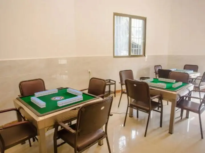 Яань: Ruixinju Hotel