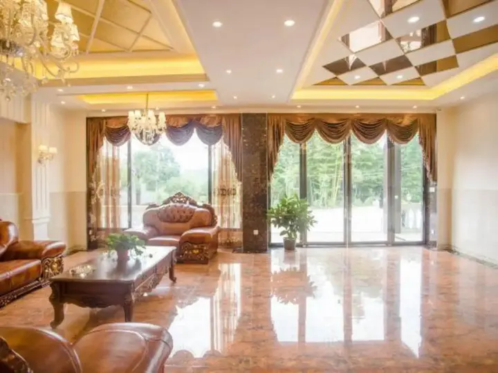 Яань: Ruixinju Hotel