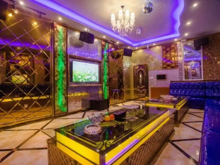 Яань: Ruixinju Hotel