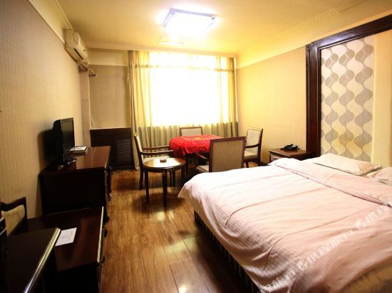 Инкоу: Ripple Hotel (Yingkou Passenger Station)