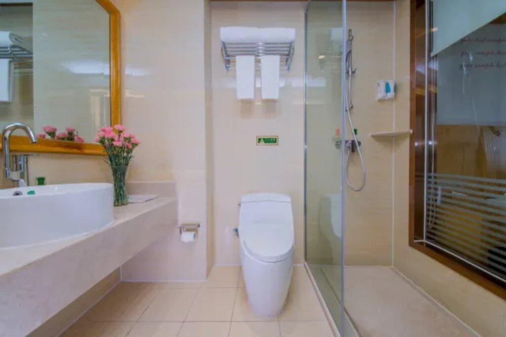 Ухань: Vienna Hotel (Wuhan Central China Normal University, Huquan Metro Station)