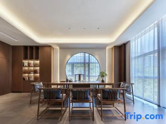 Фучжоу: Qilin Rongyu International Hotel
