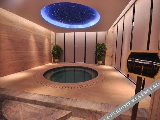 Фучжоу: Qilin Rongyu International Hotel