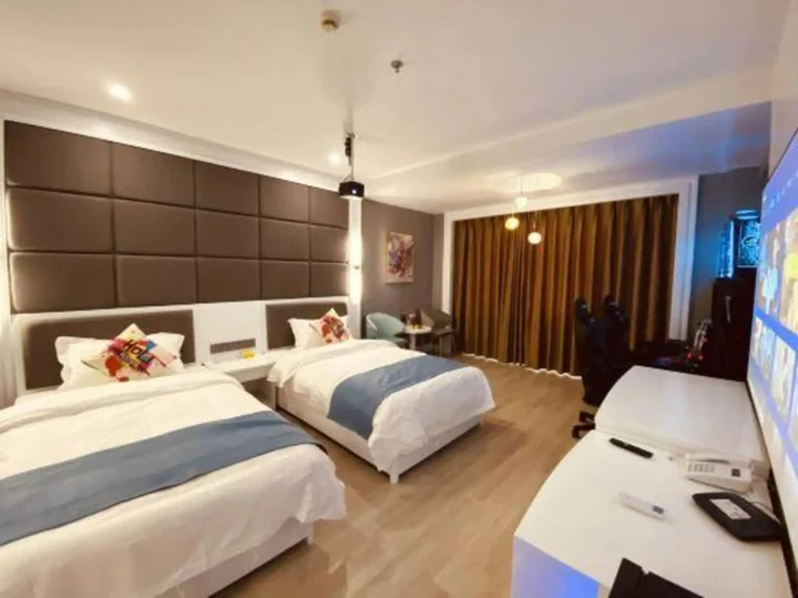 Юйси: Yuxi Jiangxin E-Sports Hotel