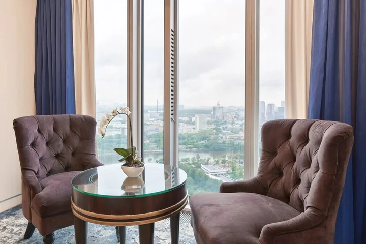 Москва: Oko Subra 3308