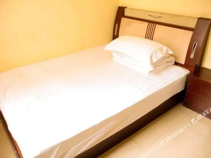 Чэнду: Shengtai Hostel