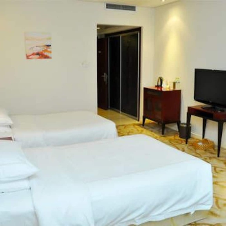 Линьи: Lin Yi Hotel