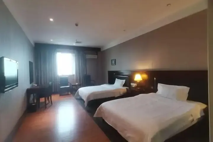 Джиангме: Huangguang Holiday Hotel