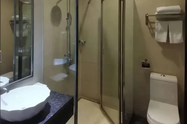 Джиангме: Huangguang Holiday Hotel