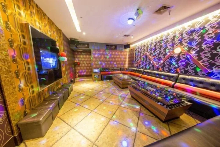 Джиангме: Huangguang Holiday Hotel