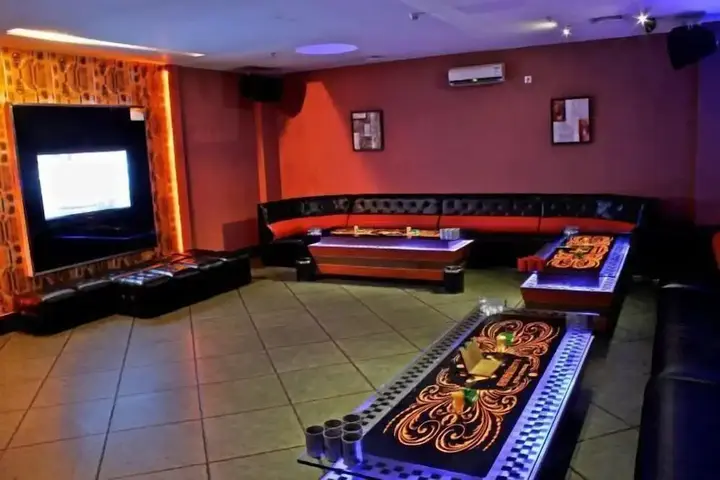 Джиангме: Huangguang Holiday Hotel