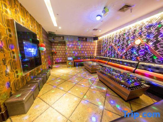 Джиангме: Huangguang Holiday Hotel