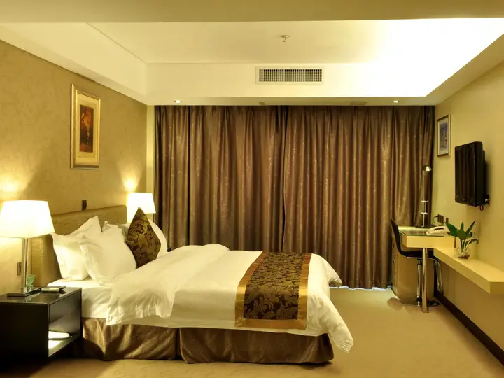 carousel image 0