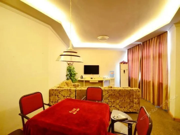 Ухань: Xinruitai Business Hotel