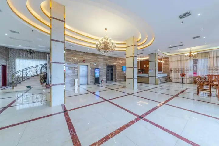 Джиангме: Hongqing Hotel
