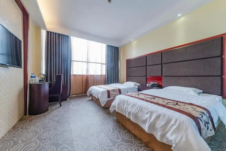 Джиангме: Hongqing Hotel