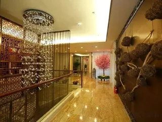 Даньдун: Phoenix Mountain Hotel