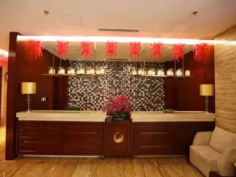 Даньдун: Phoenix Mountain Hotel