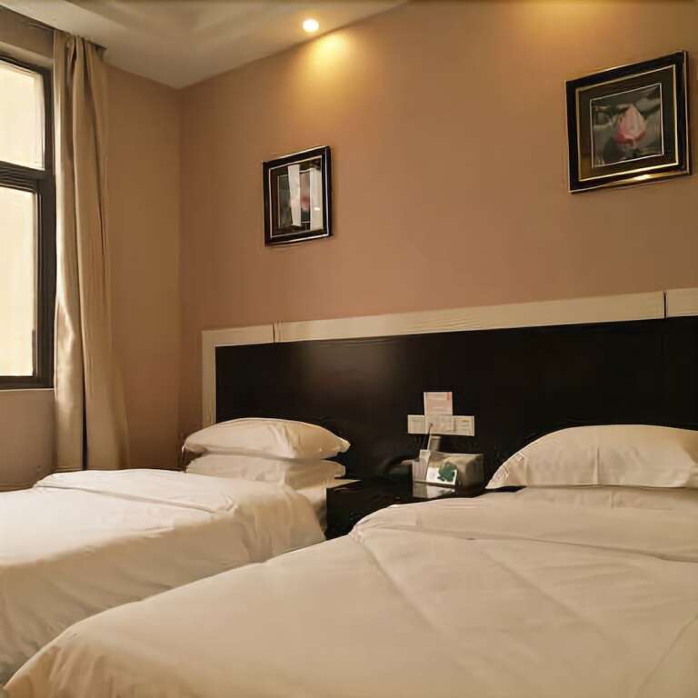 Яньчэн: Gangpo Luyuan Hotel