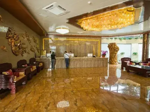 Вэйнань: Jinrong Hotel