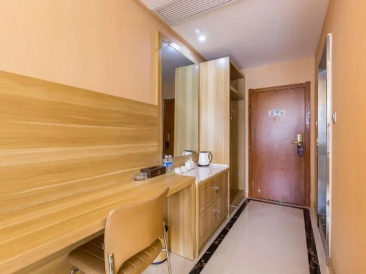 Суцянь: Long Teng Hotel