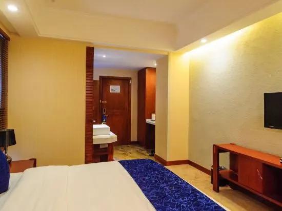 Чунцин: Tianyi Hotel (Chongqing Auto Expo Center Jinyu Subway Station Branch)