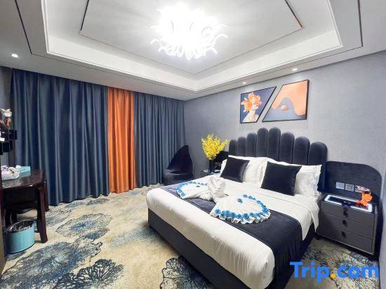 Цзюцюань: The Aegean Sea Zhen Pin Hotel