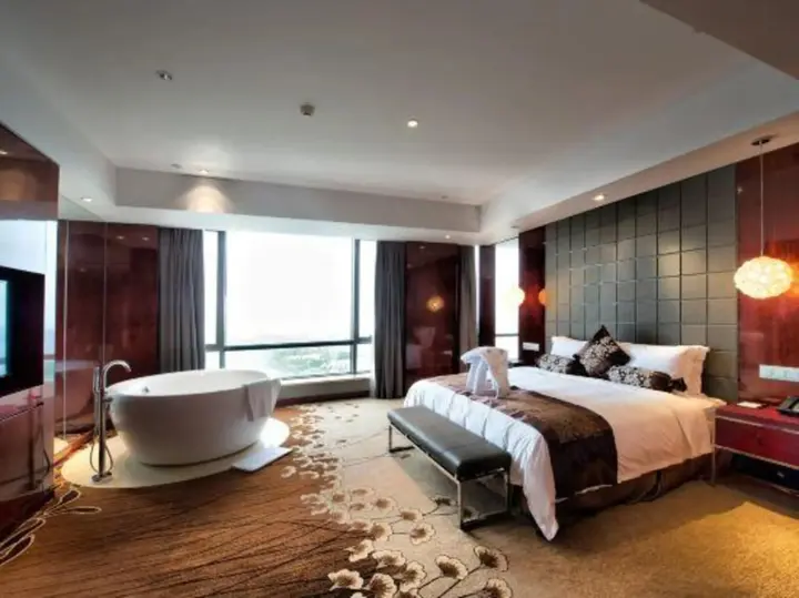 Яньчэн: Jiulong International Hotel