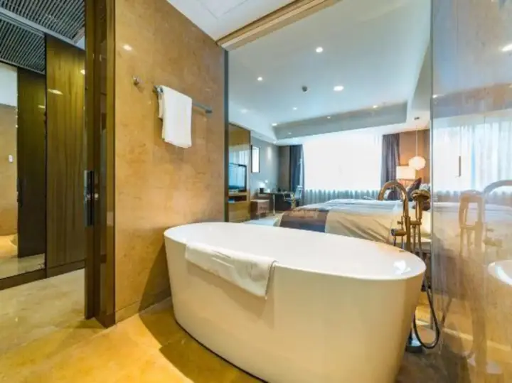 Яньчэн: Jiulong International Hotel