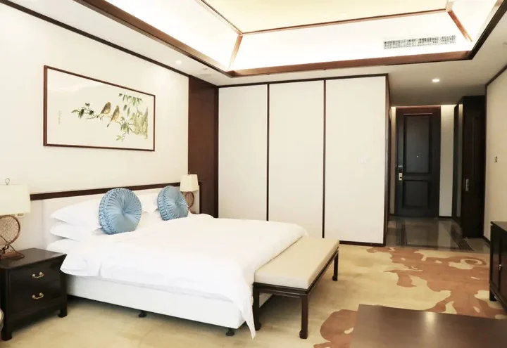 Баодин: Holiday Inn Wuyuan Huazhong