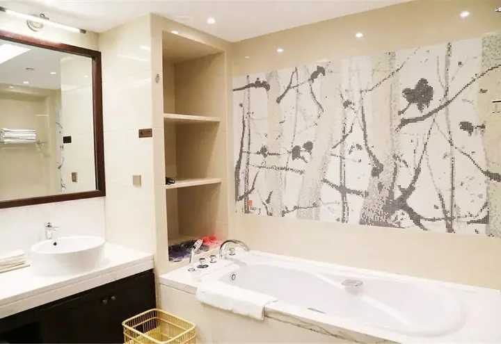 Баодин: Holiday Inn Wuyuan Huazhong