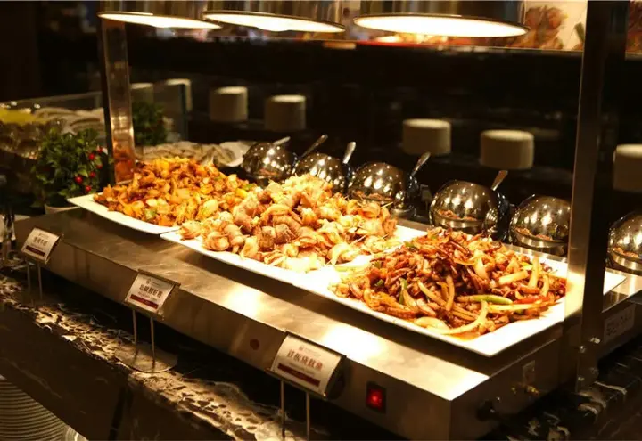 Баодин: Holiday Inn Wuyuan Huazhong