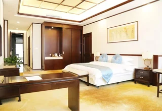 Баодин: Holiday Inn Wuyuan Huazhong