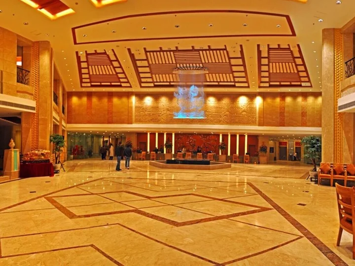 Шаогуань: Shaoguan Palace International Resorts