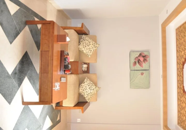 Шаогуань: Shaoguan Palace International Resorts