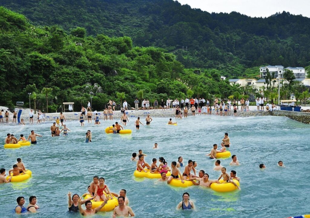 Шаогуань: Shaoguan Palace International Resorts