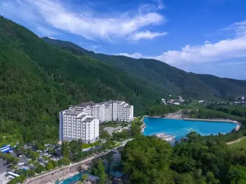 Гуйлинь: Lijiang Source Resort Hotel