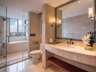 Чунцин: Rezen Kingtown Hotel (Chongqing Liangping)