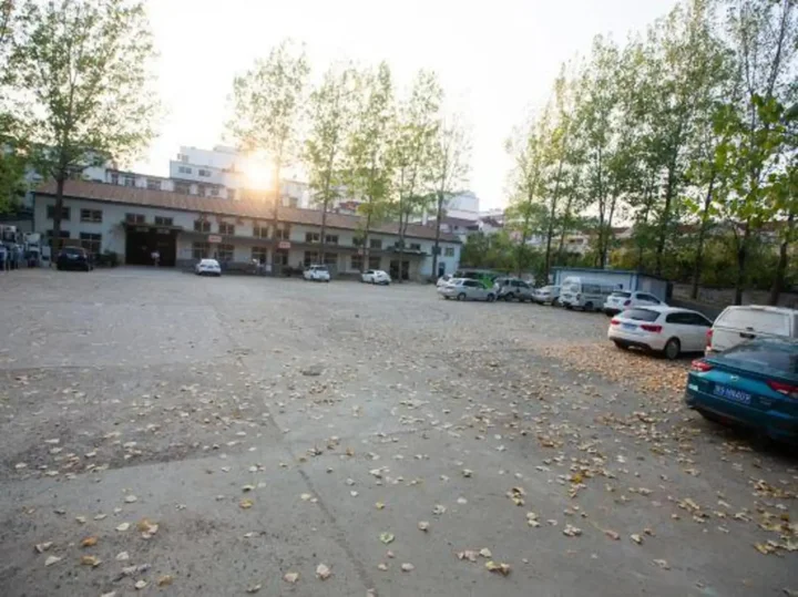 Синьян: Lido Hotel