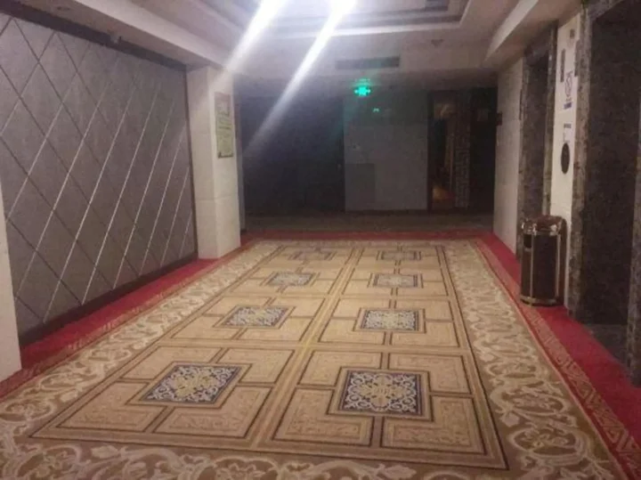 Джин-Чжоу: Zhong Yuan International Hotel