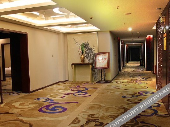 Яань: Weishideng Hotel