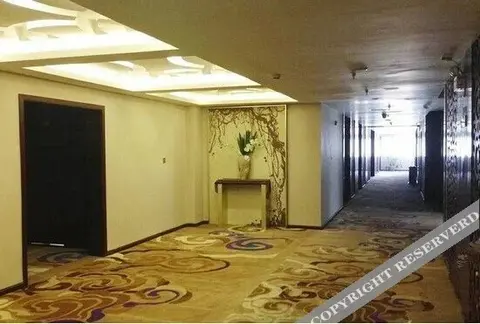 Яань: Weishideng Hotel