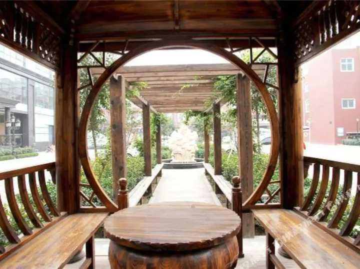 Аньян: Hong Peng Hotel