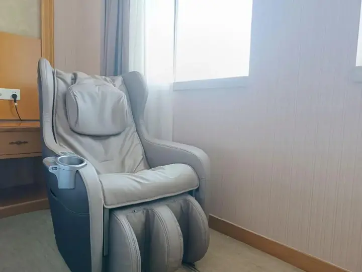 Гуйлинь: Vienna Hotel Guilin Wanfu Square Branch