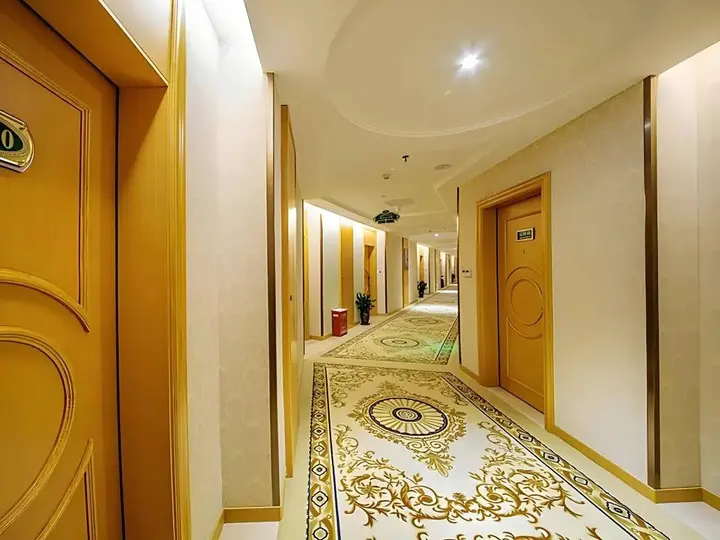 Гуйлинь: Vienna Hotel Guilin Wanfu Square Branch