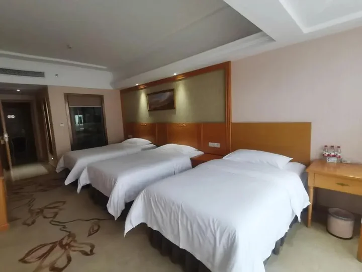 Гуйлинь: Vienna Hotel Guilin Wanfu Square Branch