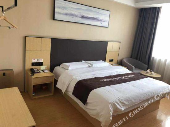 Циндао: Red Pillow Anyue Hotel (Garment Industrial Park Store)
