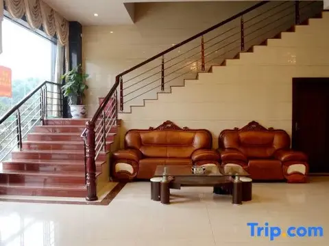 Хойчжоу: Xianglong Business Hotel